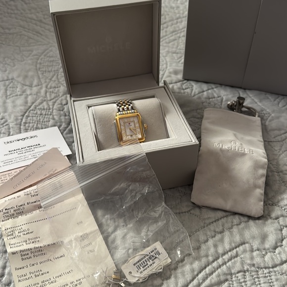 Michele Deco Madison Mid Watch, 29x31mm - Picture 7 of 8